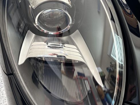 Used 2015 Porsche 911 Carrera image 17
