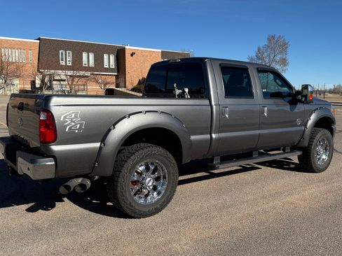 Used 2011 Ford F350 Lariat w/ Lariat Interior Pkg image 4