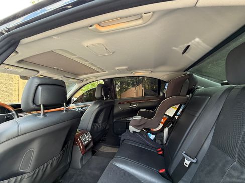 Used 2009 Mercedes-Benz S 550 4MATIC image 14