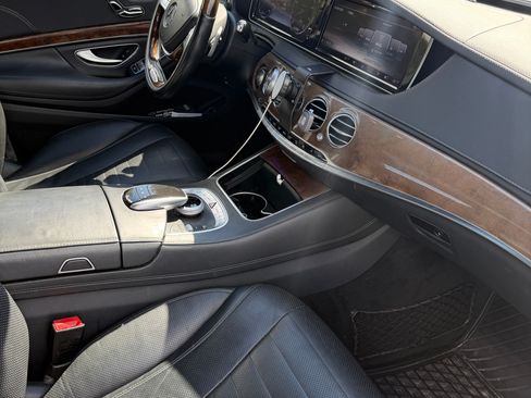 Used 2015 Mercedes-Benz S 550 S 550 4MATIC Sedan 4D image 15