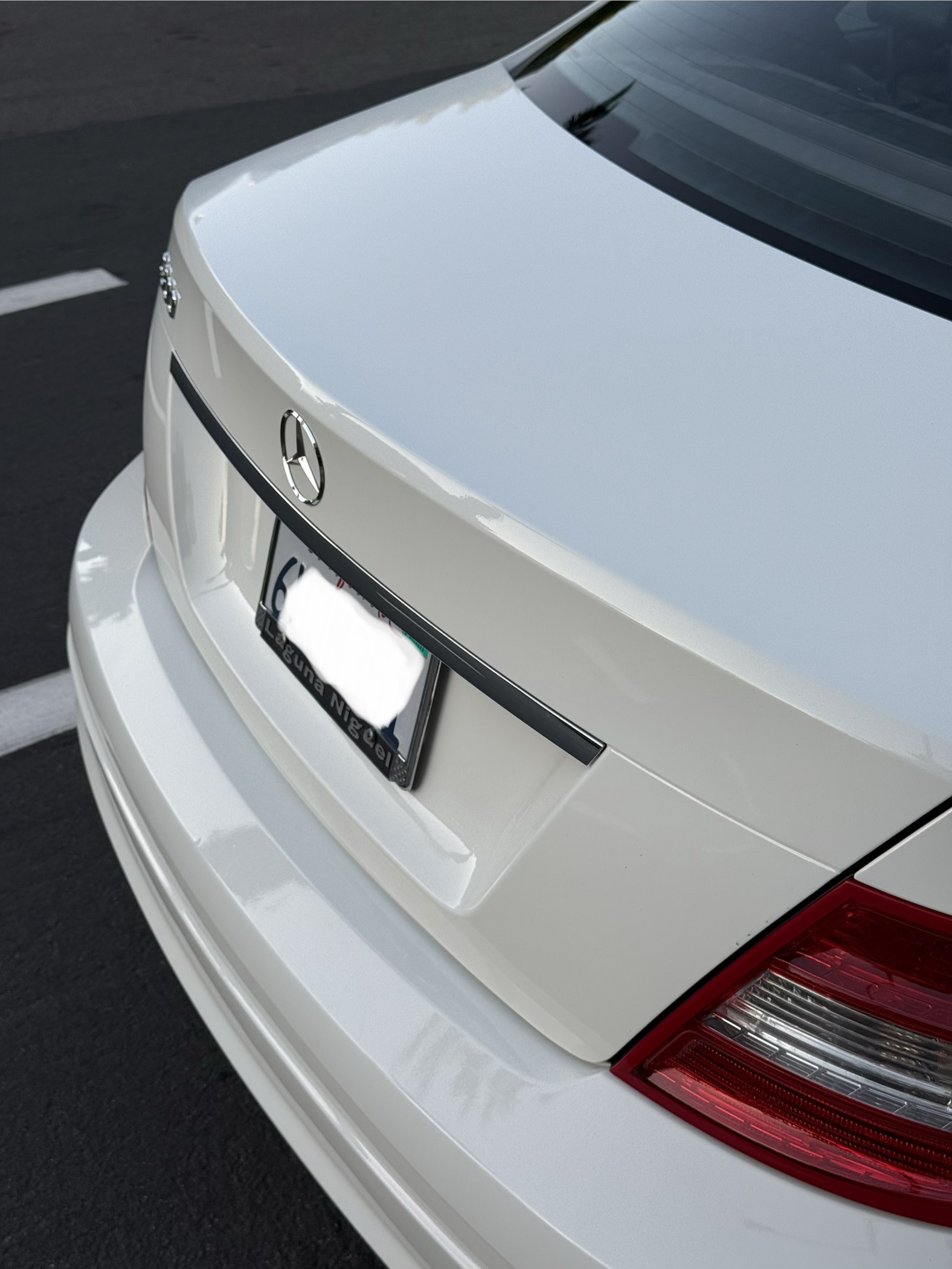 Used 2010 Mercedes-Benz C 300 Sedan image 9