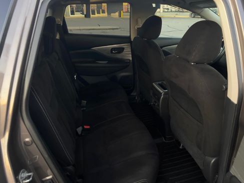Used 2016 Nissan Murano SV image 8