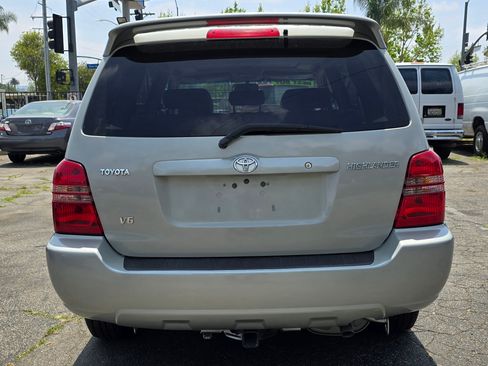 Used 2003 Toyota Highlander Limited image 13