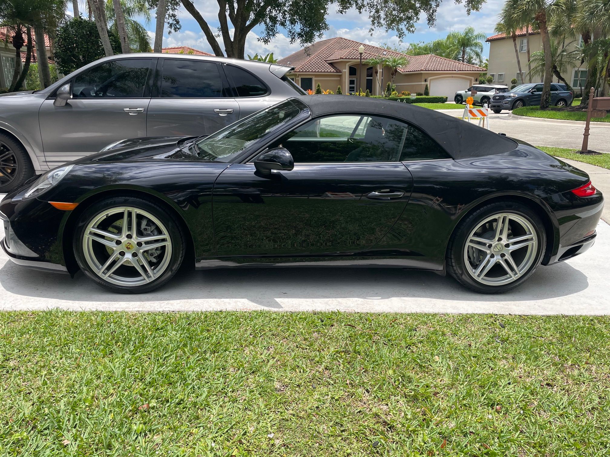 Used 2017 Porsche 911 Carrera image 10