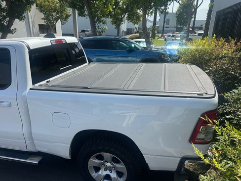 Used 2019 RAM 1500 Big Horn AWD/4WD image 8