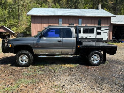 Used 2002 Dodge Ram 2500 Truck 4x4 Quad Cab image 1