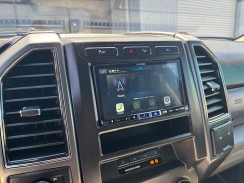 Used 2019 Ford F250 XLT w/ XLT Value Package image 24