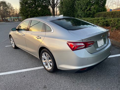 Used 2019 Chevrolet Malibu LT w/ Leather Package image 15