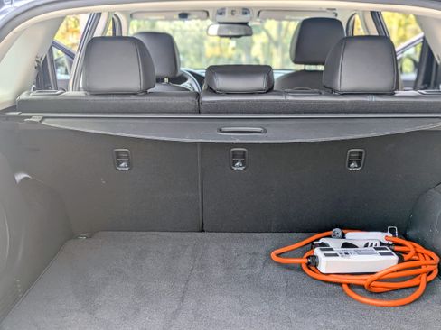 Used 2022 Kia Niro EX Premium image 4