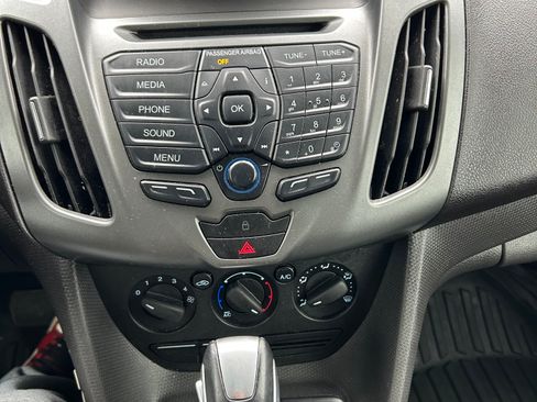 Used 2015 Ford Transit Connect XL image 12