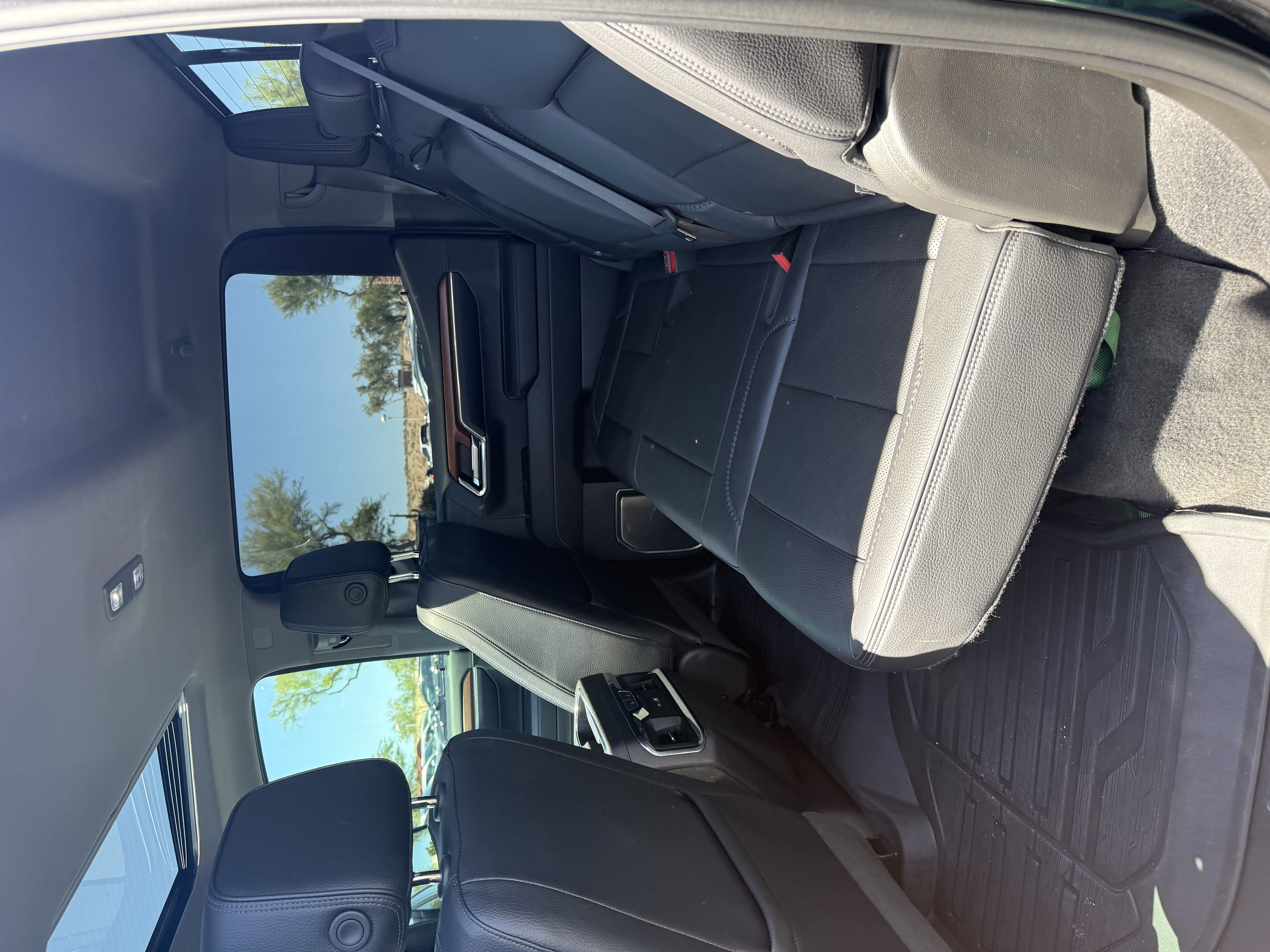Used 2023 GMC Sierra 1500 Denali w/ Denali Reserve Package AWD/4WD image 10