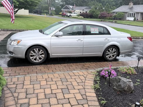 Used 2008 Toyota Avalon Touring FWD image 5