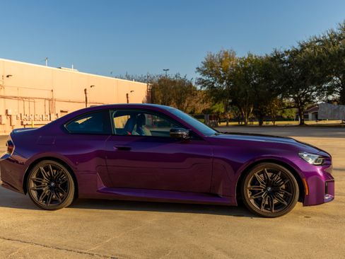 Used 2025 BMW M2 w/ Lighting Package image 5