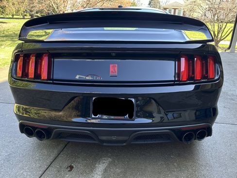 Used 2017 Ford Mustang Shelby GT350R w/ GT350R Equipment Group 920A image 10