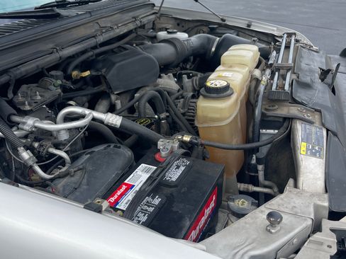 Used 2002 Ford Excursion XLT RWD image 30
