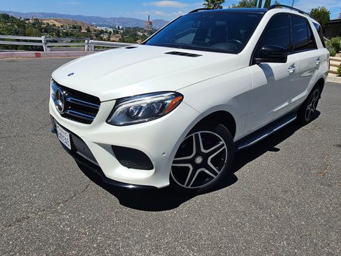 Used 2016 Mercedes-Benz GLE 400 4MATIC image 8