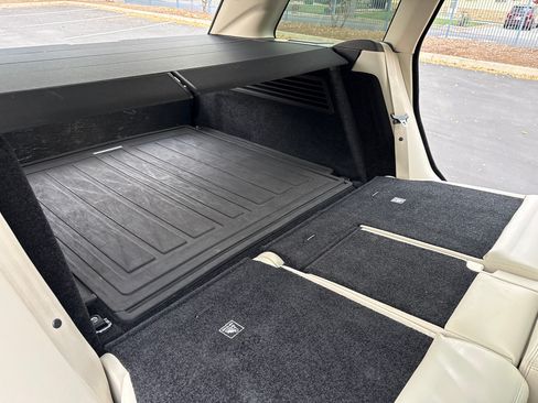 Used 2018 Land Rover Range Rover Supercharged image 14