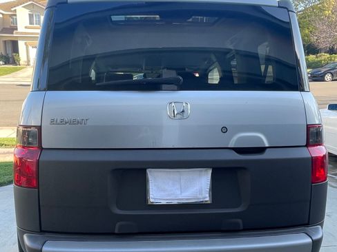 Used 2003 Honda Element EX image 2