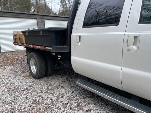 Used 2012 Ford F350 Lariat w/ Lariat Ultimate Pkg image 4