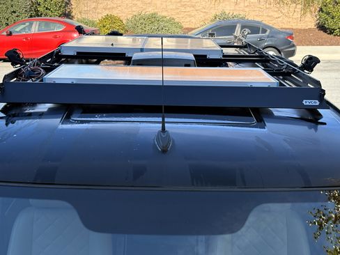 Used 2015 Mercedes-Benz Sprinter 2500 image 4