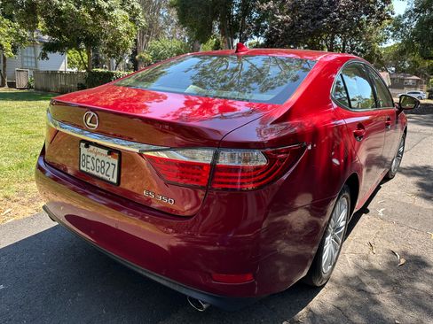 Used 2015 Lexus ES 350 w/ Premium Package FWD image 6