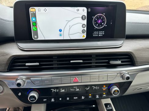 Used 2021 Kia Telluride EX w/ EX Premium Package image 16