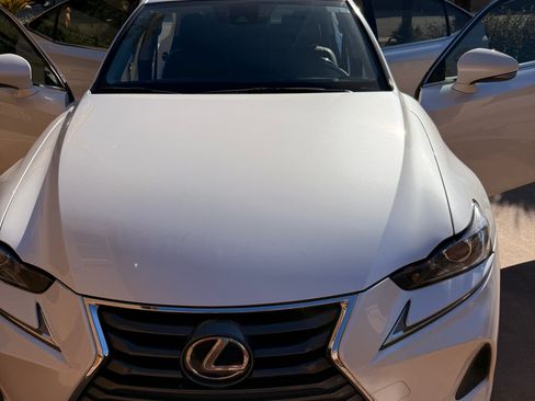 Used 2017 Lexus IS 200t F Sport image 12