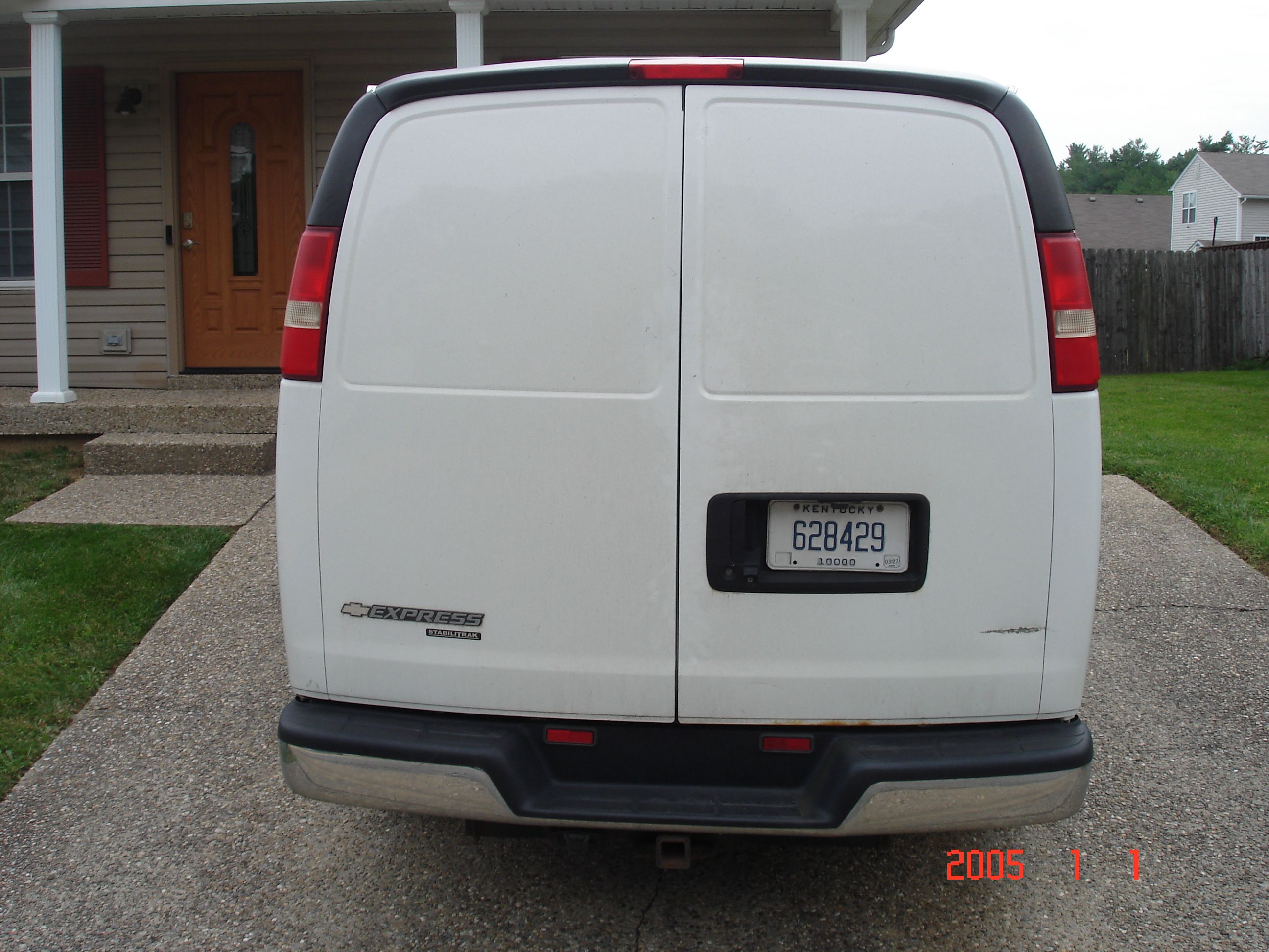 Used 2013 Chevrolet Express 2500 RWD image 5