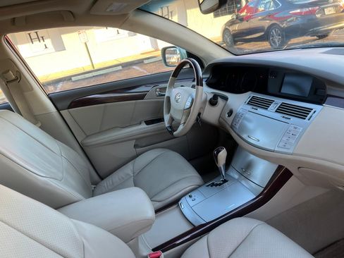 Used 2008 Toyota Avalon Limited image 10