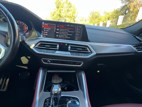 Used 2022 BMW X6 xDrive40i w/ Executive Package image 8