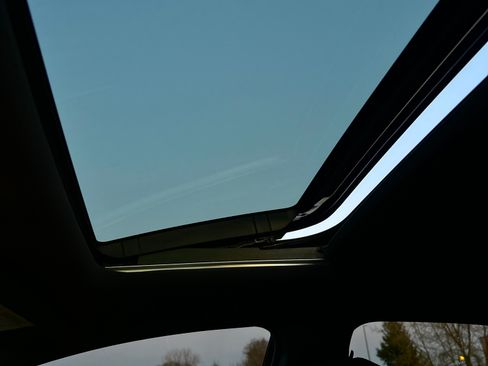 Used 2021 Honda Civic EX image 6