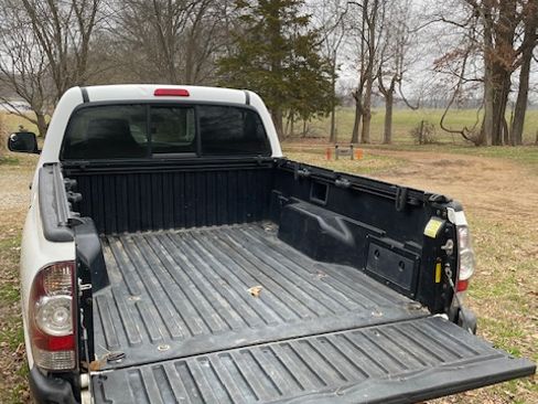 Used 2009 Toyota Tacoma 2WD Regular Cab image 6