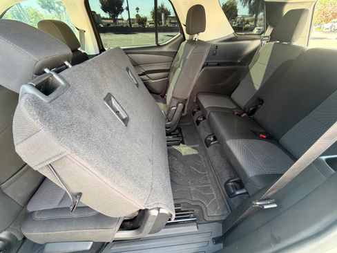Used 2020 Chevrolet Traverse LS w/ LPO, Cargo Package FWD image 21