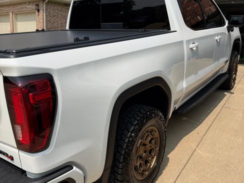 Used 2026 GMC Sierra 1500 AT4 w/ AT4 Premium Package AWD/4WD image 12