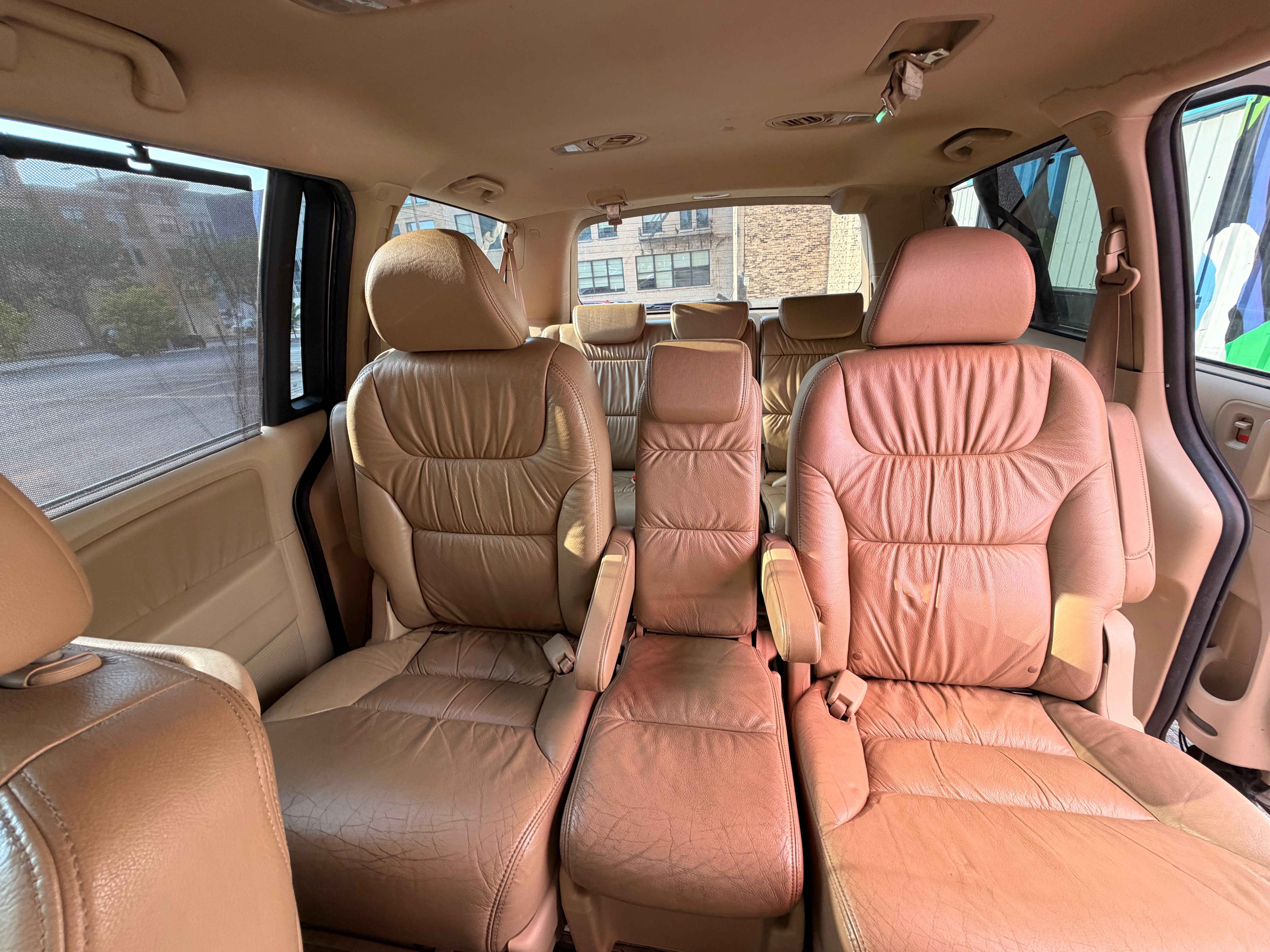 Used 2010 Honda Odyssey EX-L image 10