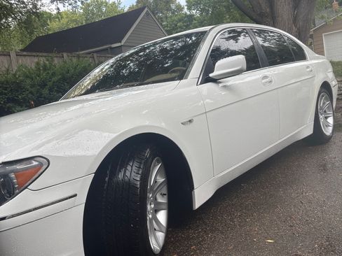 Used 2003 BMW 745Li RWD image 18