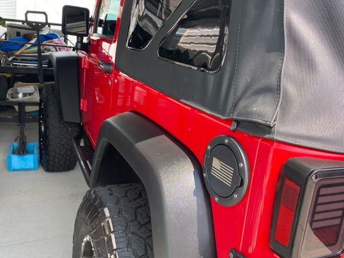 Used 2015 Jeep Wrangler Sport w/ Quick Order Package 24S image 12