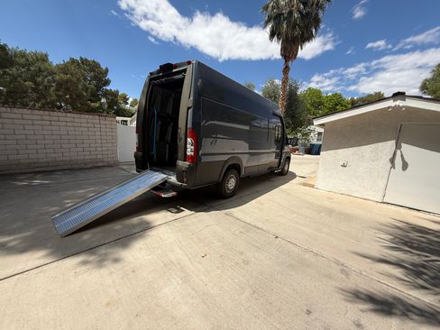 Used 2024 RAM ProMaster 3500 FWD image 8