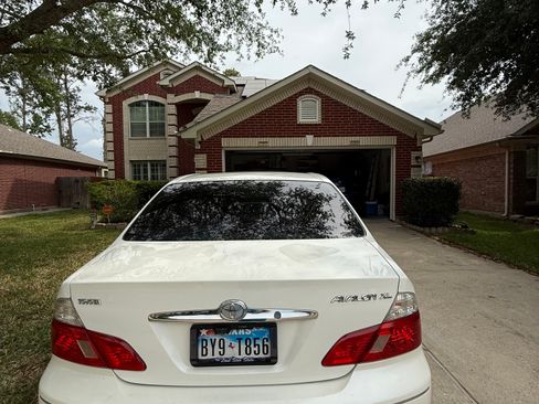 Used 2004 Toyota Avalon XLS image 4