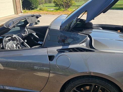 Used 2015 Chevrolet Corvette Stingray Coupe image 20