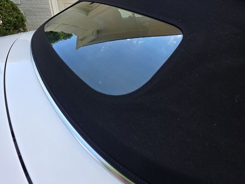 Used 2011 BMW 128i Convertible RWD image 21