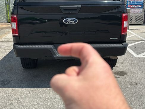 Used 2018 Ford F150 XL w/ Equipment Group 101A Mid AWD/4WD image 5