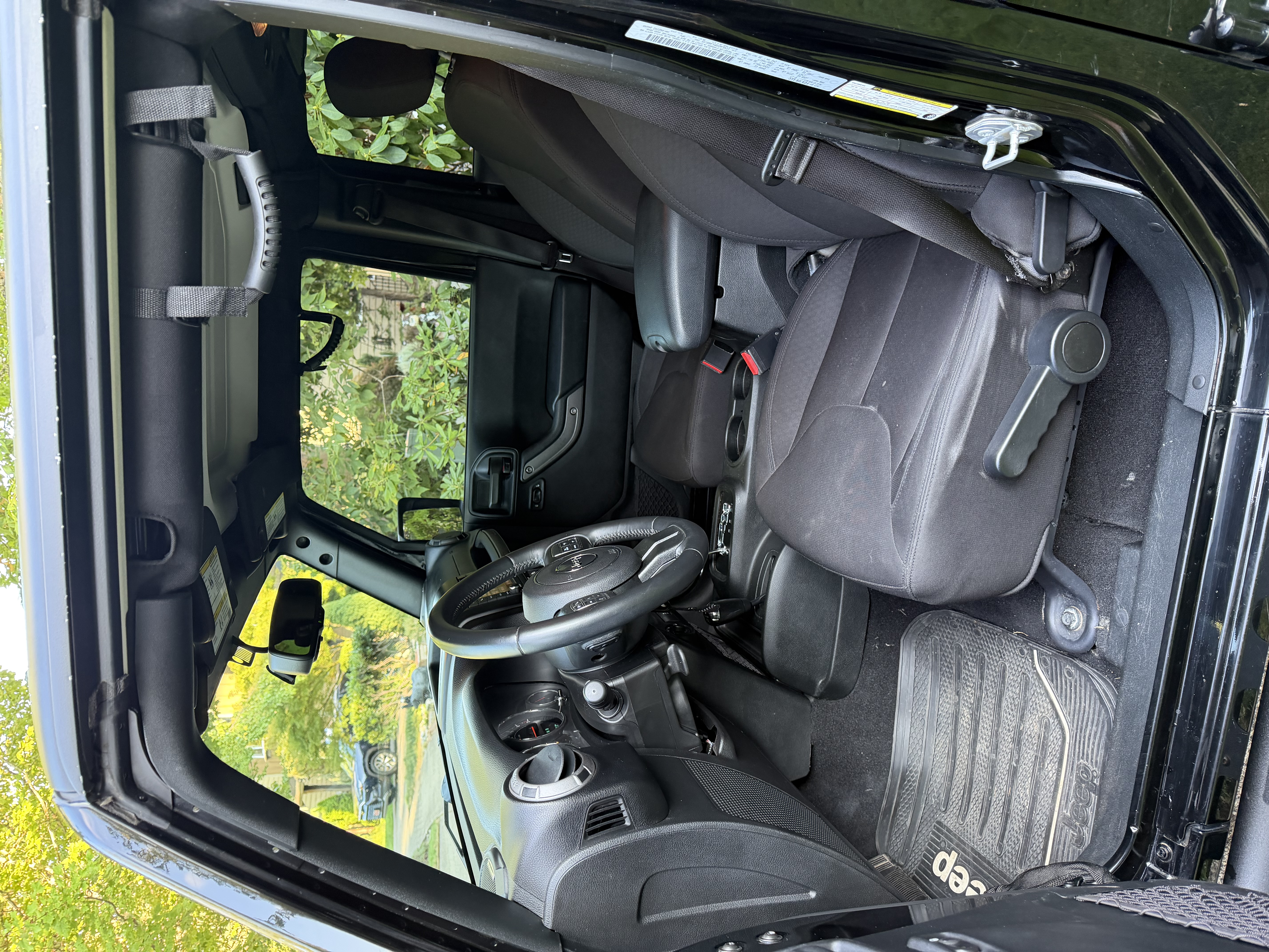 Used 2017 Jeep Wrangler Unlimited Sport w/ Quick Order Package 24S AWD/4WD image 14