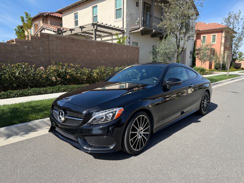 Used 2018 Mercedes-Benz C 300 Coupe image 4