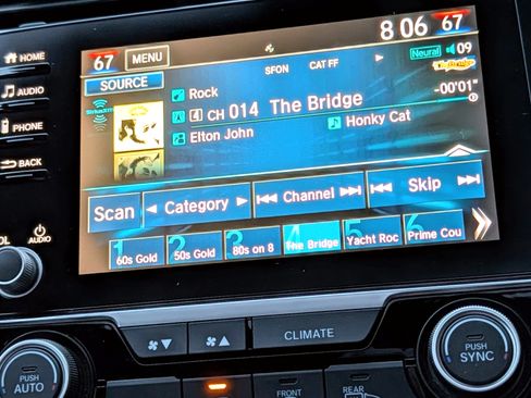 Used 2019 Honda Civic EX image 8