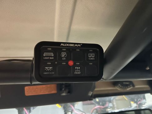 Used 1999 Jeep Wrangler Sport AWD/4WD image 16