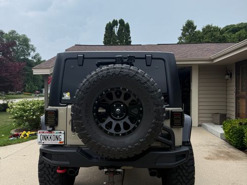 Used 2018 Jeep Wrangler Unlimited Rubicon AWD/4WD image 5