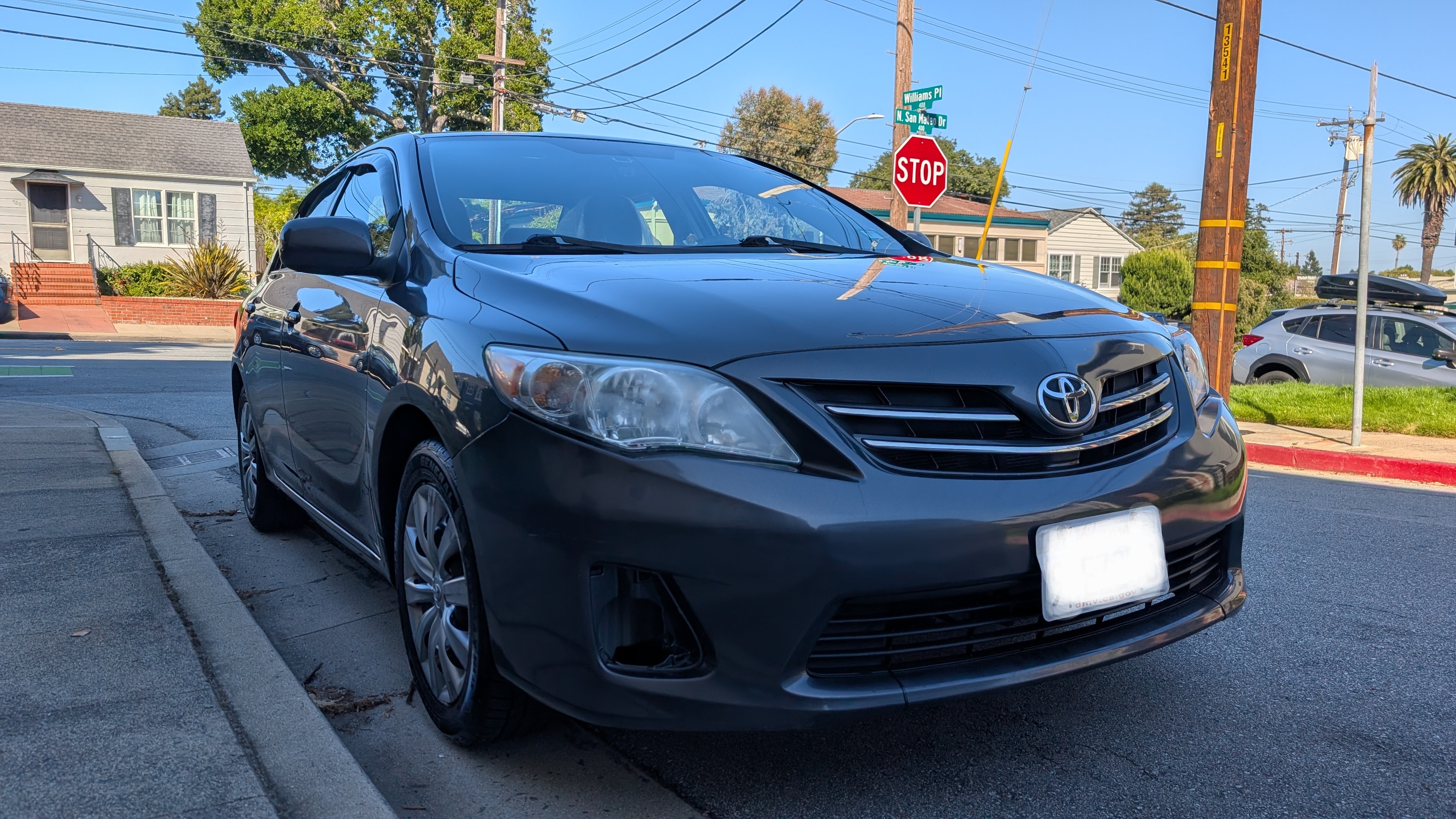 Used 2013 Toyota Corolla LE FWD image 10