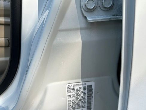 Used 2011 Nissan Murano LE w/ Navigation Pkg AWD/4WD image 15