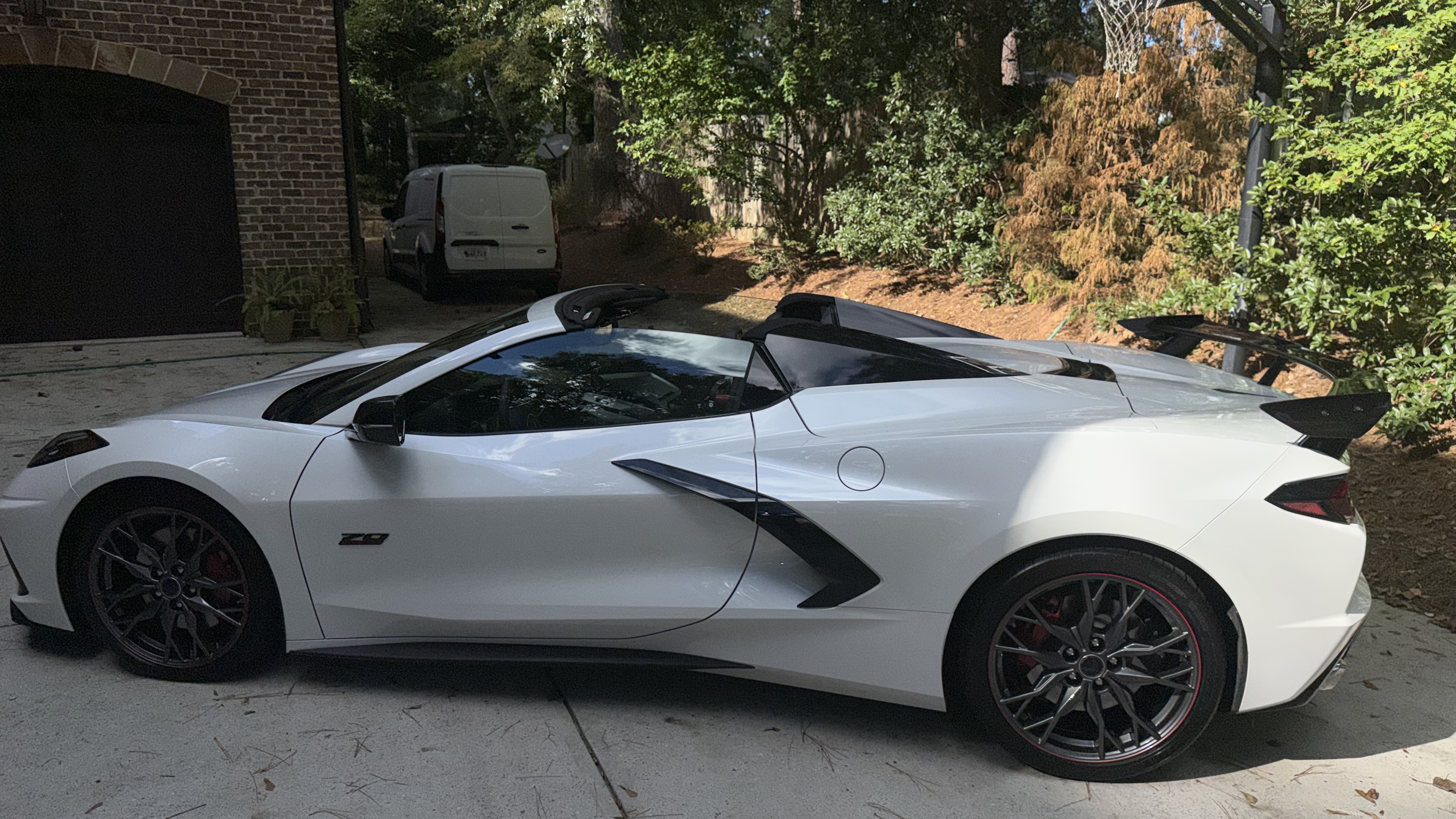 Used 2023 Chevrolet Corvette Stingray Premium Conv w/ Z51 Performance Package RWD image 26